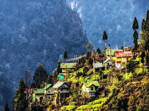 Eastern Himalaya Package - Travel Nivriti Kerala's Best Tour Operator_Kerala Tourism Packages (5)