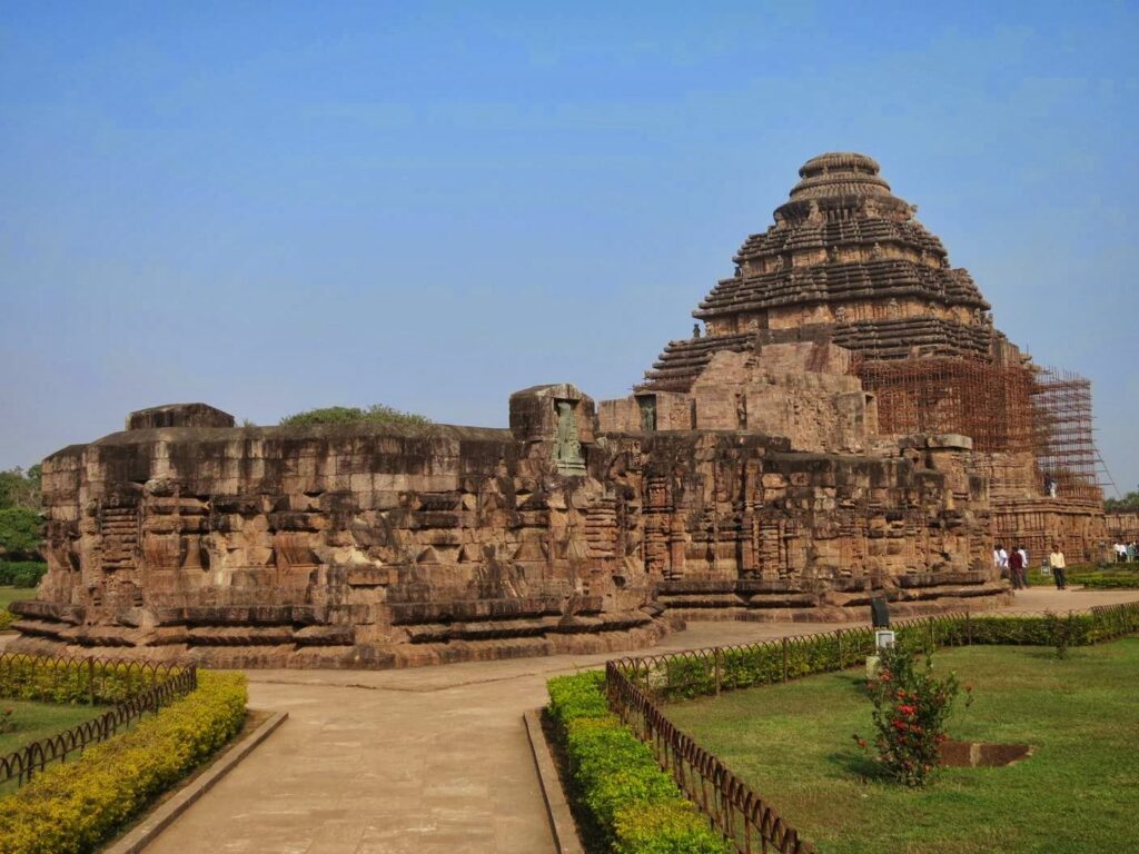 Konark- Puri Package - Travel Nivriti Kerala's Best Tour Operator_Kerala Tourism Packages (2)